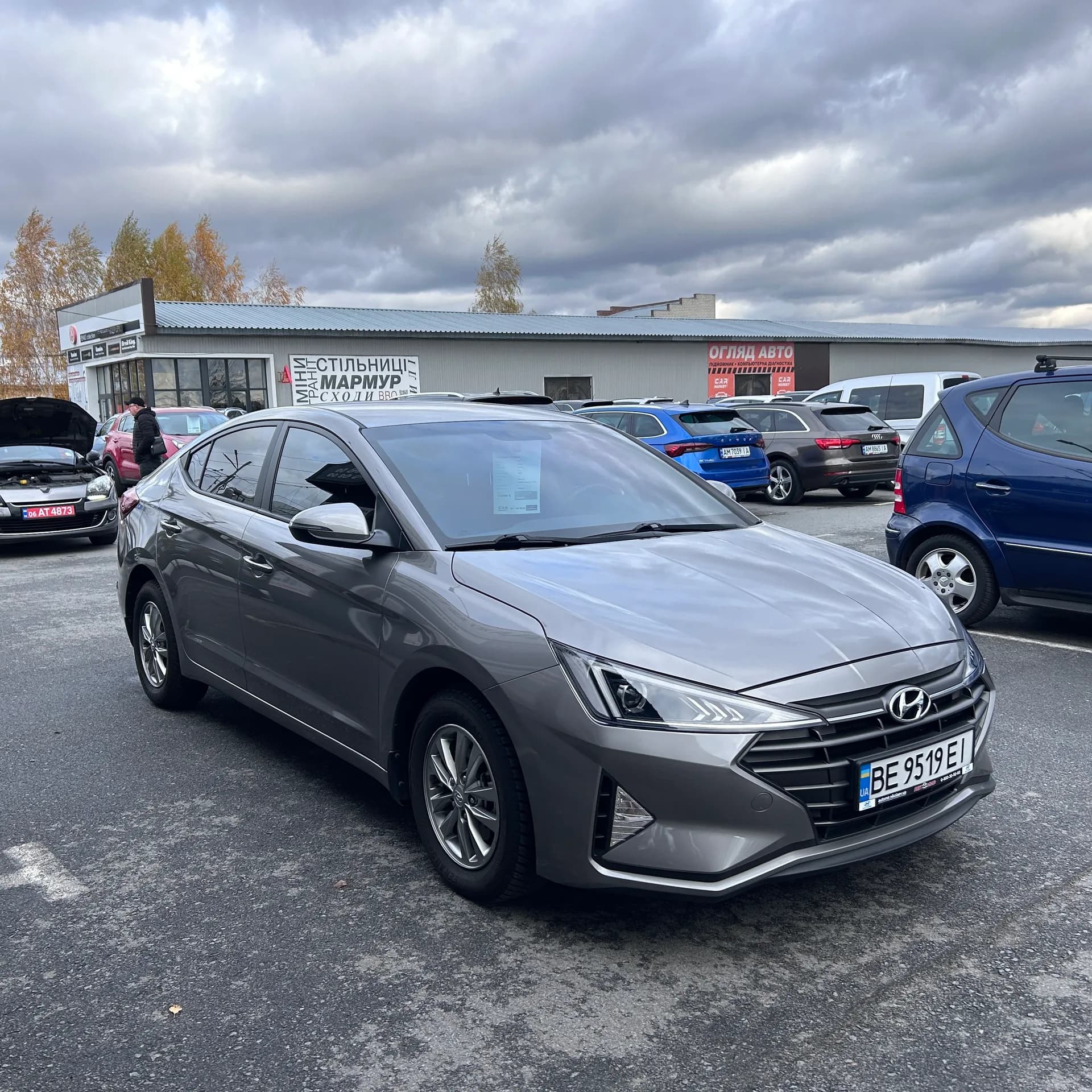 Hyundai Elantra — фото 3