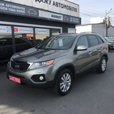 Kia Sorento — фото 1