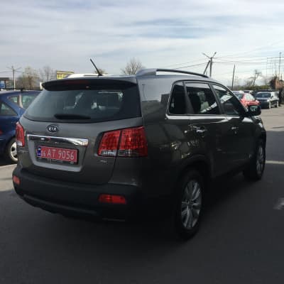 Kia Sorento — фото 3
