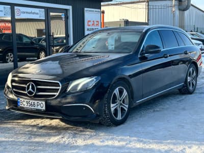 Mercedes-Benz E-Class — фото 1