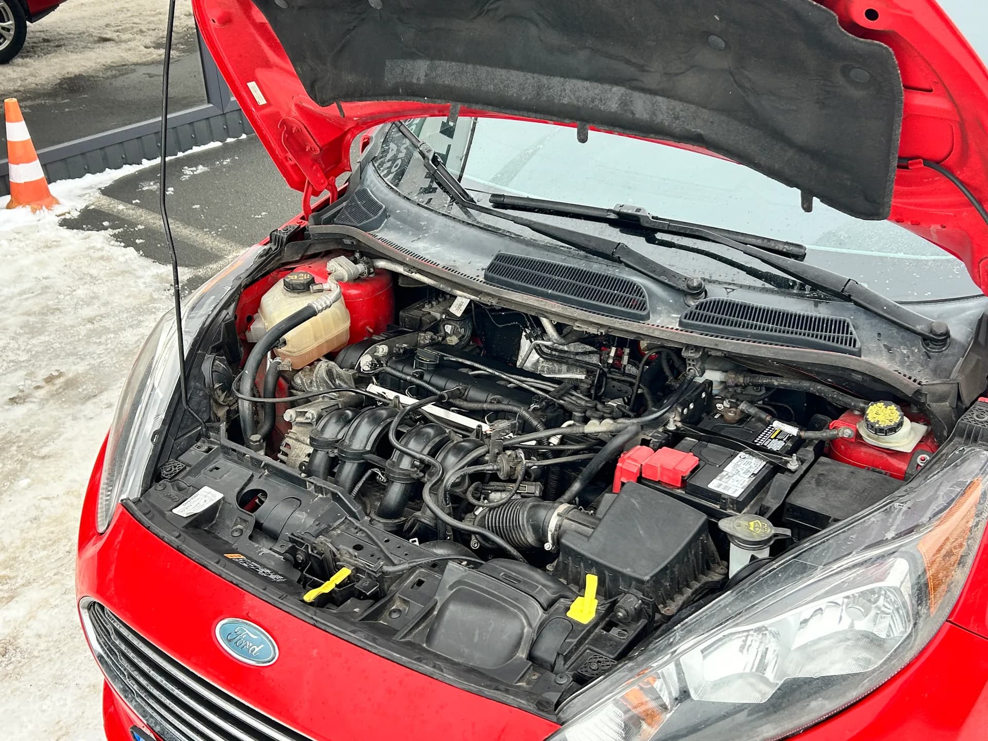 Ford Fiesta — фото 10
