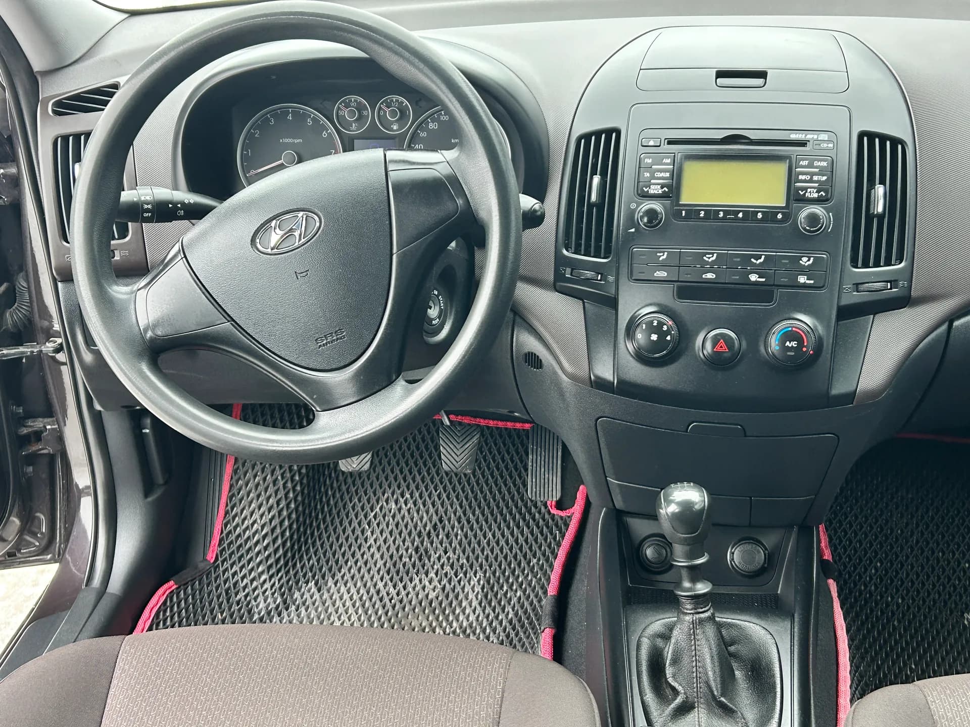 Hyundai i30 — фото 8