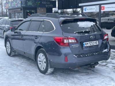 Subaru Outback — фото 7