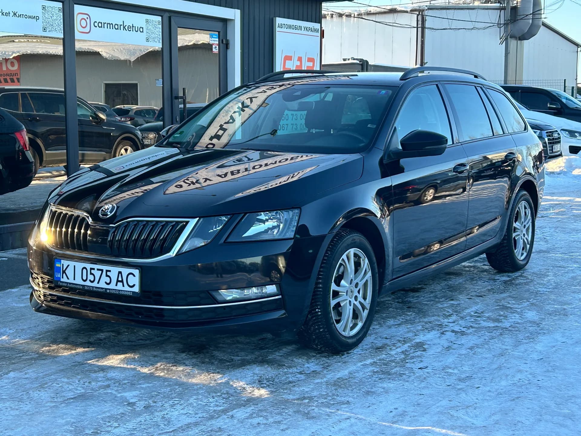 Skoda Octavia — фото 1