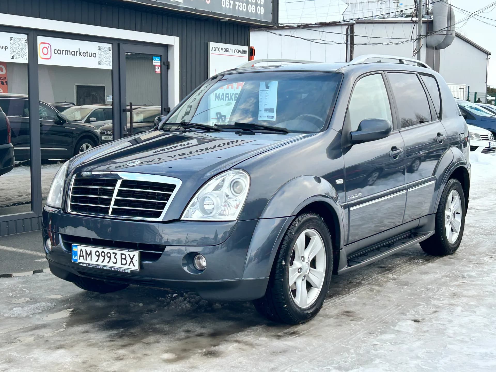 SsangYong Rexton — фото 1