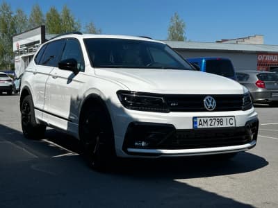 Volkswagen Tiguan — фото 2