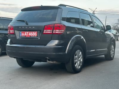 Dodge Journey — фото 4