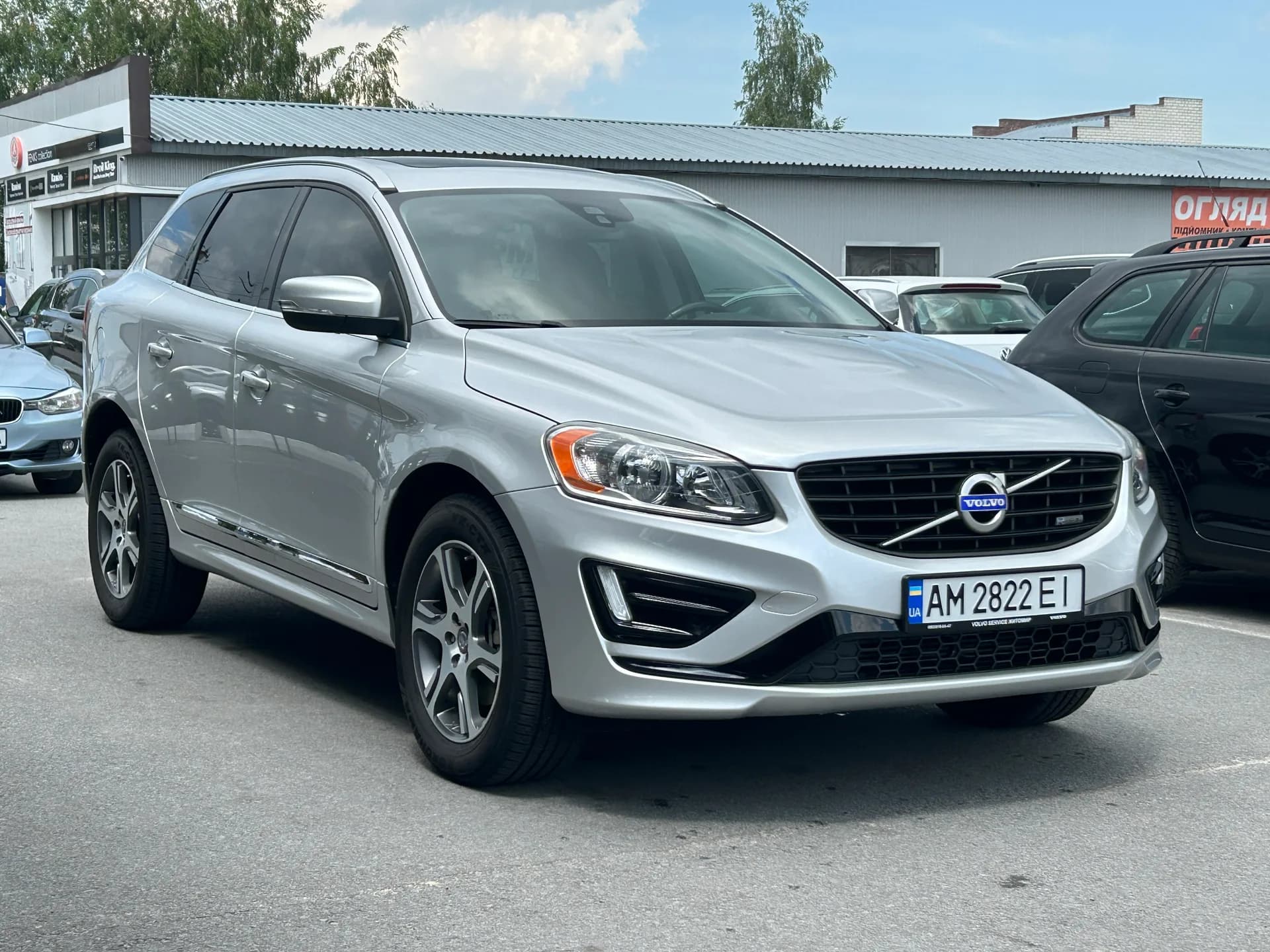 Volvo XC60 — фото 2