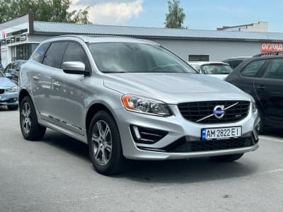 Volvo XC60 — фото 2