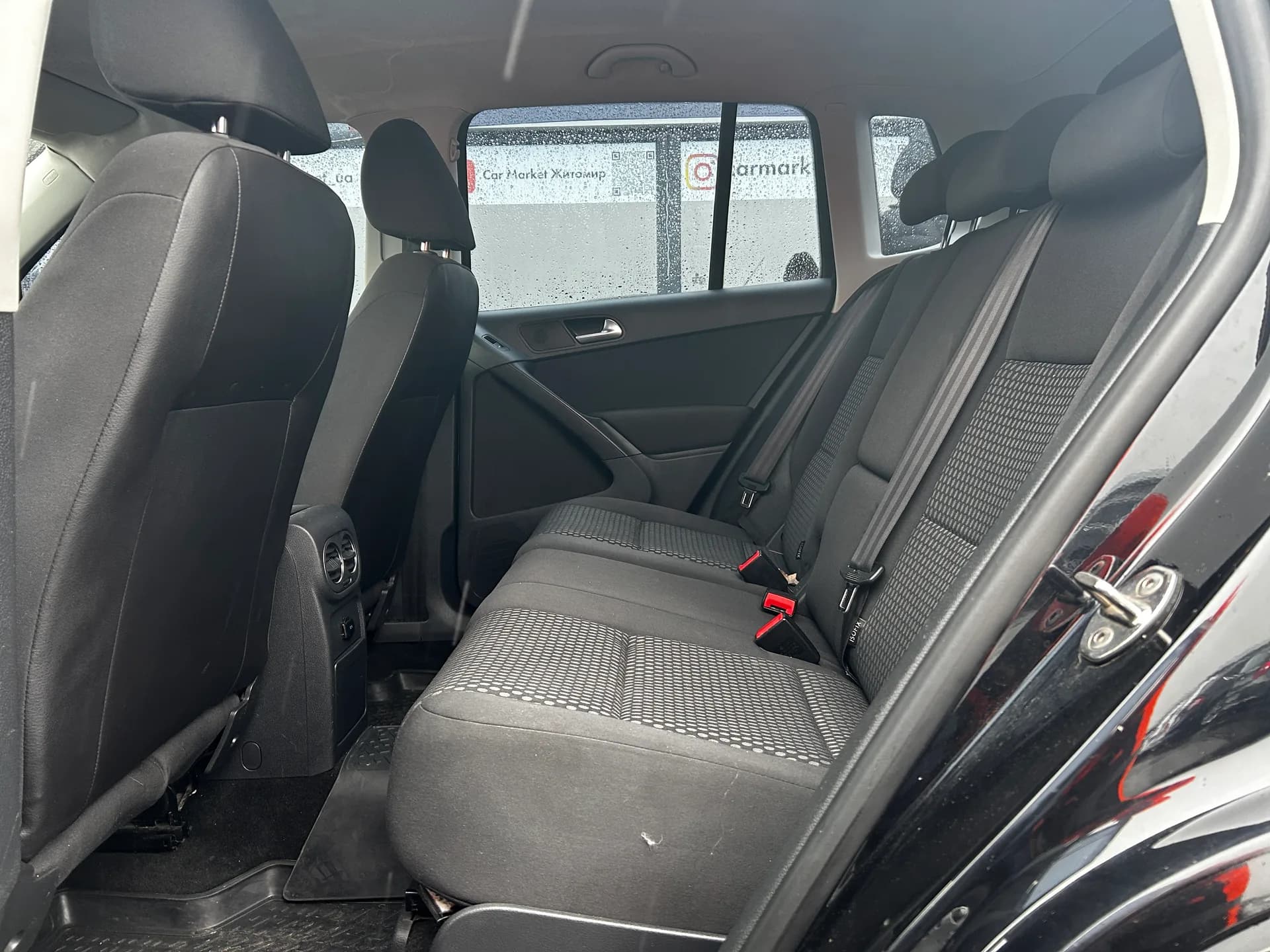 Volkswagen Tiguan — фото 7