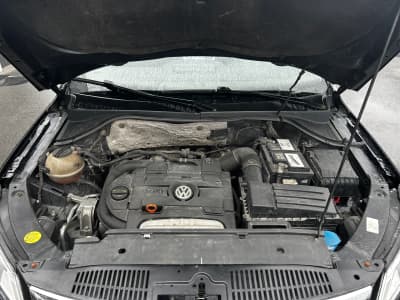 Volkswagen Tiguan — фото 9
