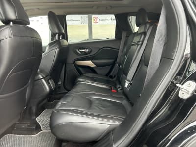 Jeep Cherokee — фото 7