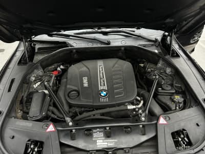 BMW 5 Series GT — фото 9