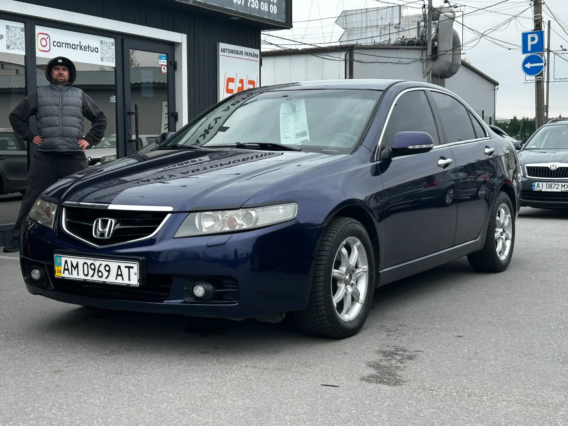 Honda Accord — фото 1