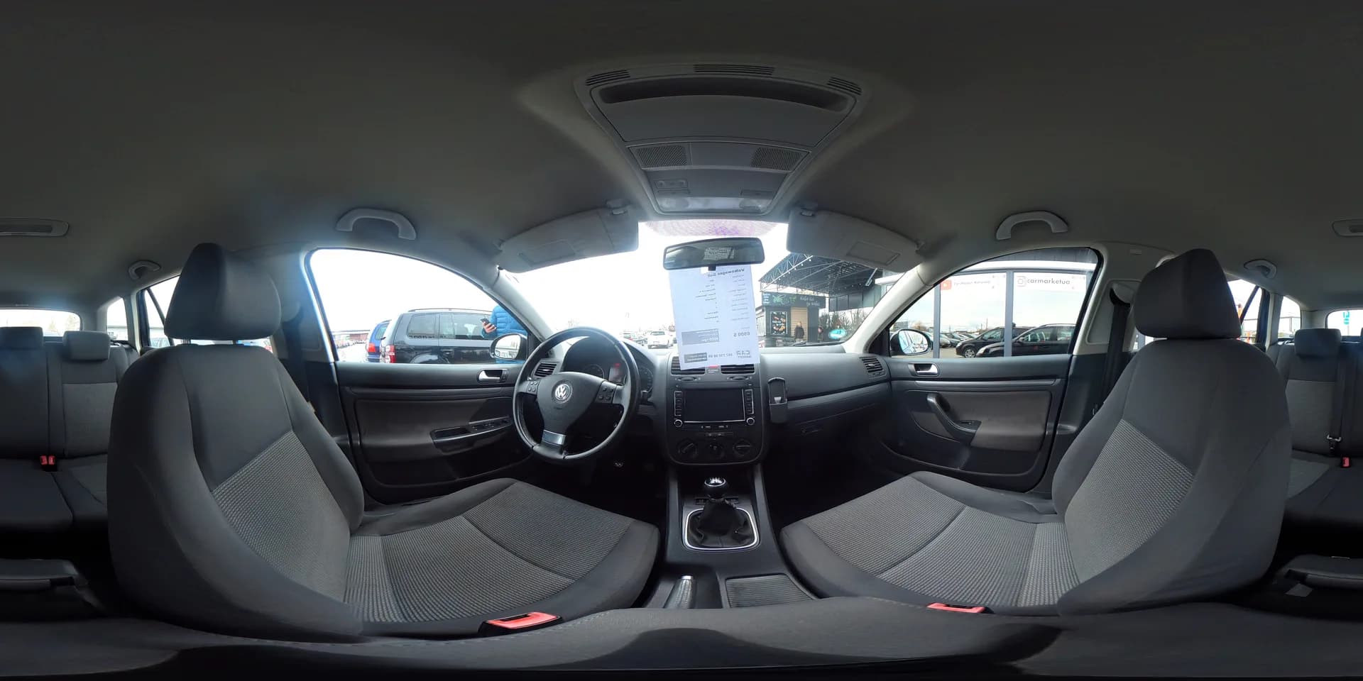 Volkswagen Golf — 360°