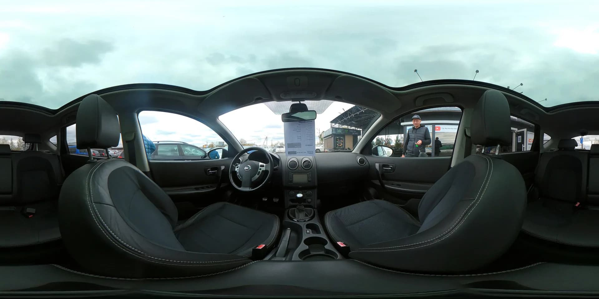 Nissan Qashqai — 360°