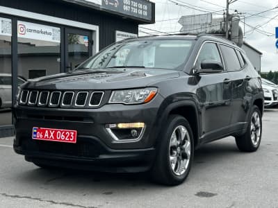 Jeep Compass — фото 1