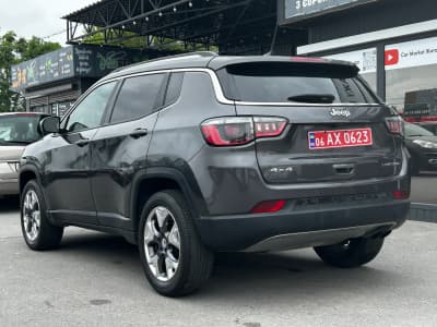 Jeep Compass — фото 4
