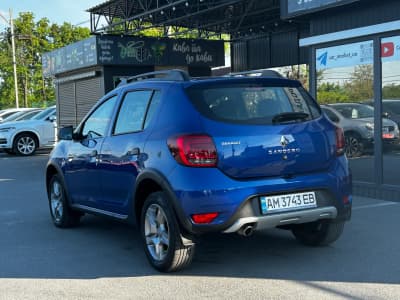 Renault Sandero StepWay — фото 4
