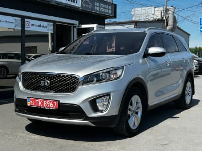 Kia Sorento — фото 1