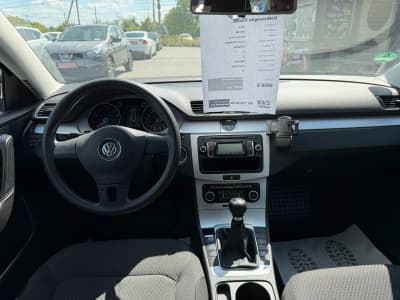 Volkswagen Passat — фото 6