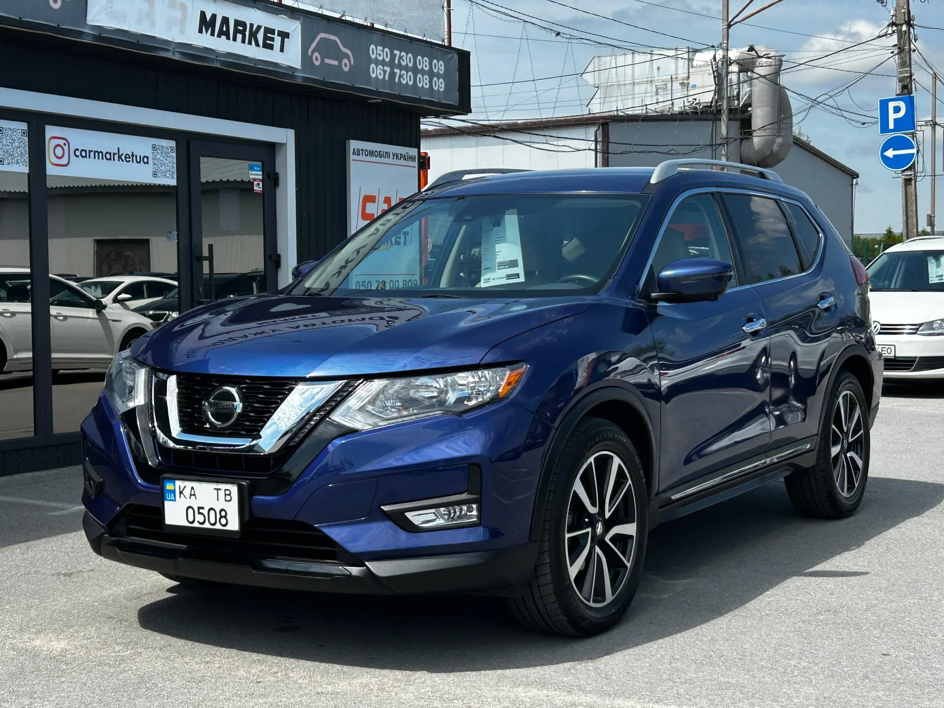 Nissan Rogue — фото 1