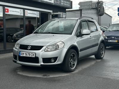 Suzuki SX4 — фото 1