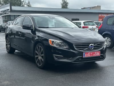 Volvo S60 — фото 2
