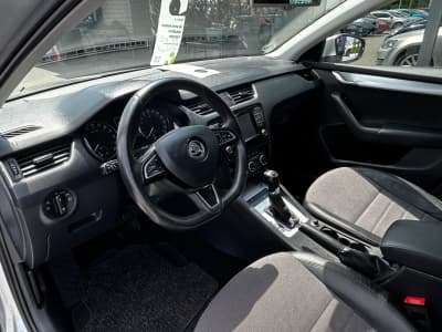 Skoda Octavia — фото 5