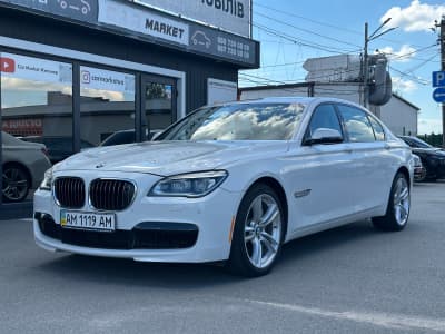 BMW 7 Series — фото 1
