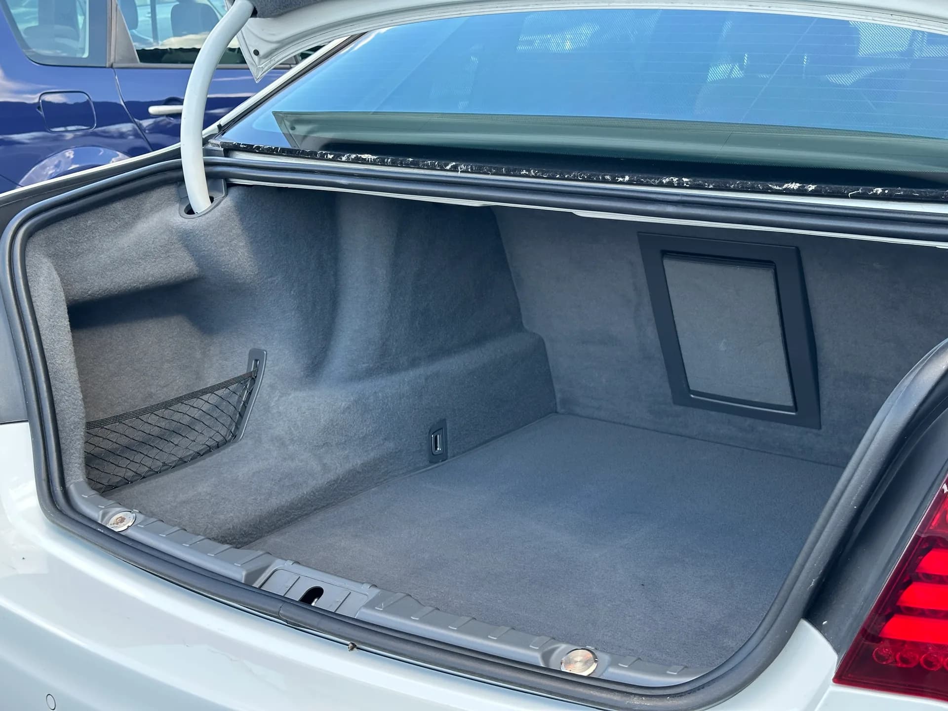 BMW 7 Series — фото 15