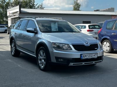 Skoda Octavia Scout — фото 2