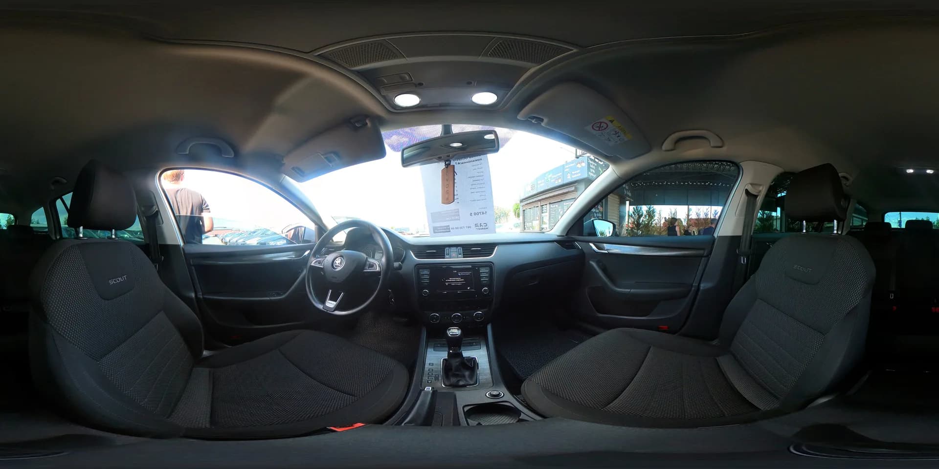 Skoda Octavia Scout — 360°