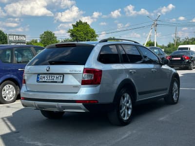 Skoda Octavia Scout — фото 3