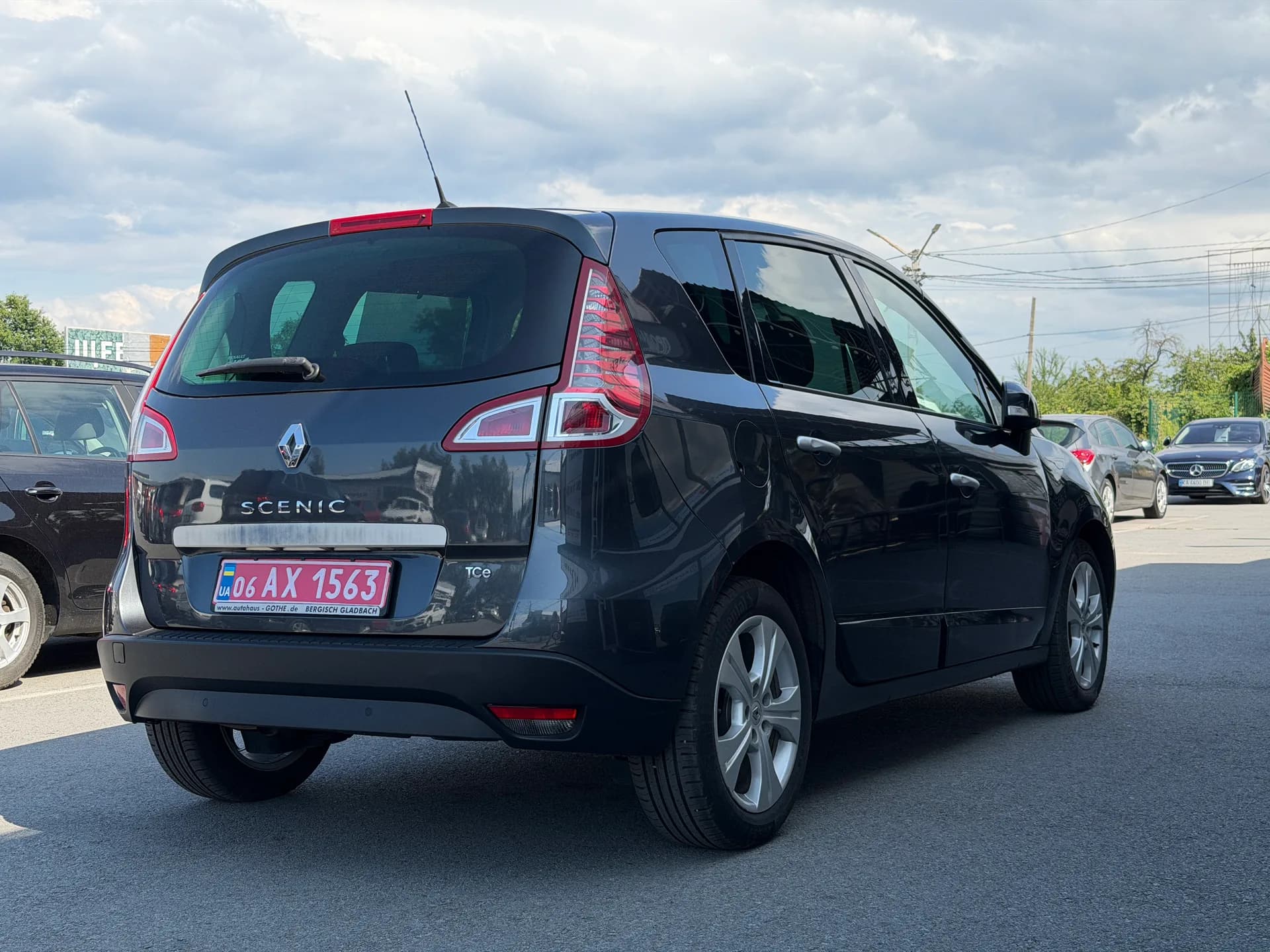 Renault Scenic — фото 3