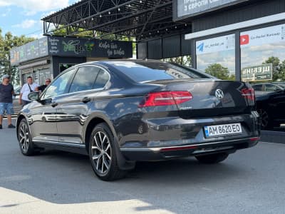 Volkswagen Passat — фото 4
