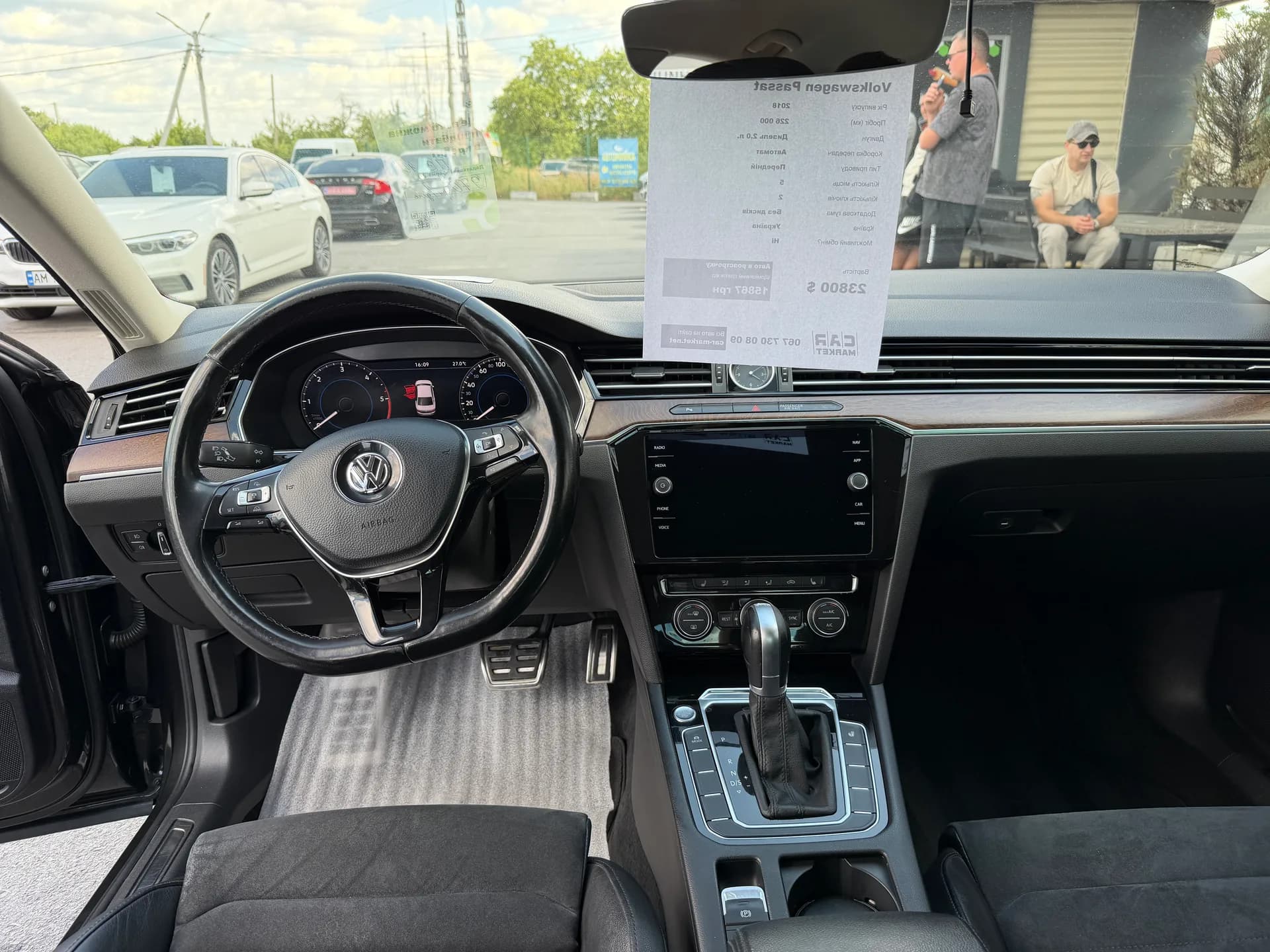 Volkswagen Passat — фото 6