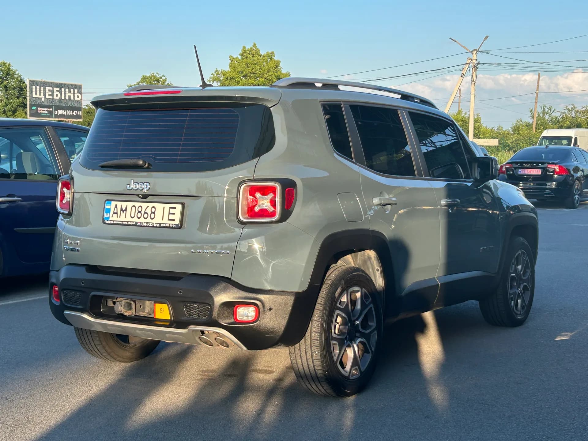 Jeep Renegade — фото 3