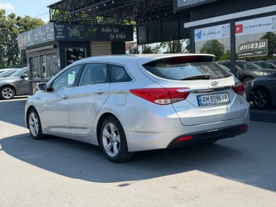 Hyundai i40 — фото 4