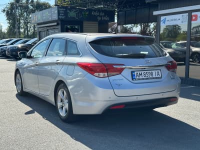 Hyundai i40 — фото 4