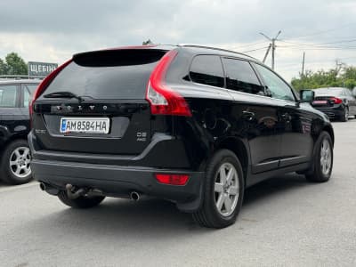 Volvo XC60 — фото 3