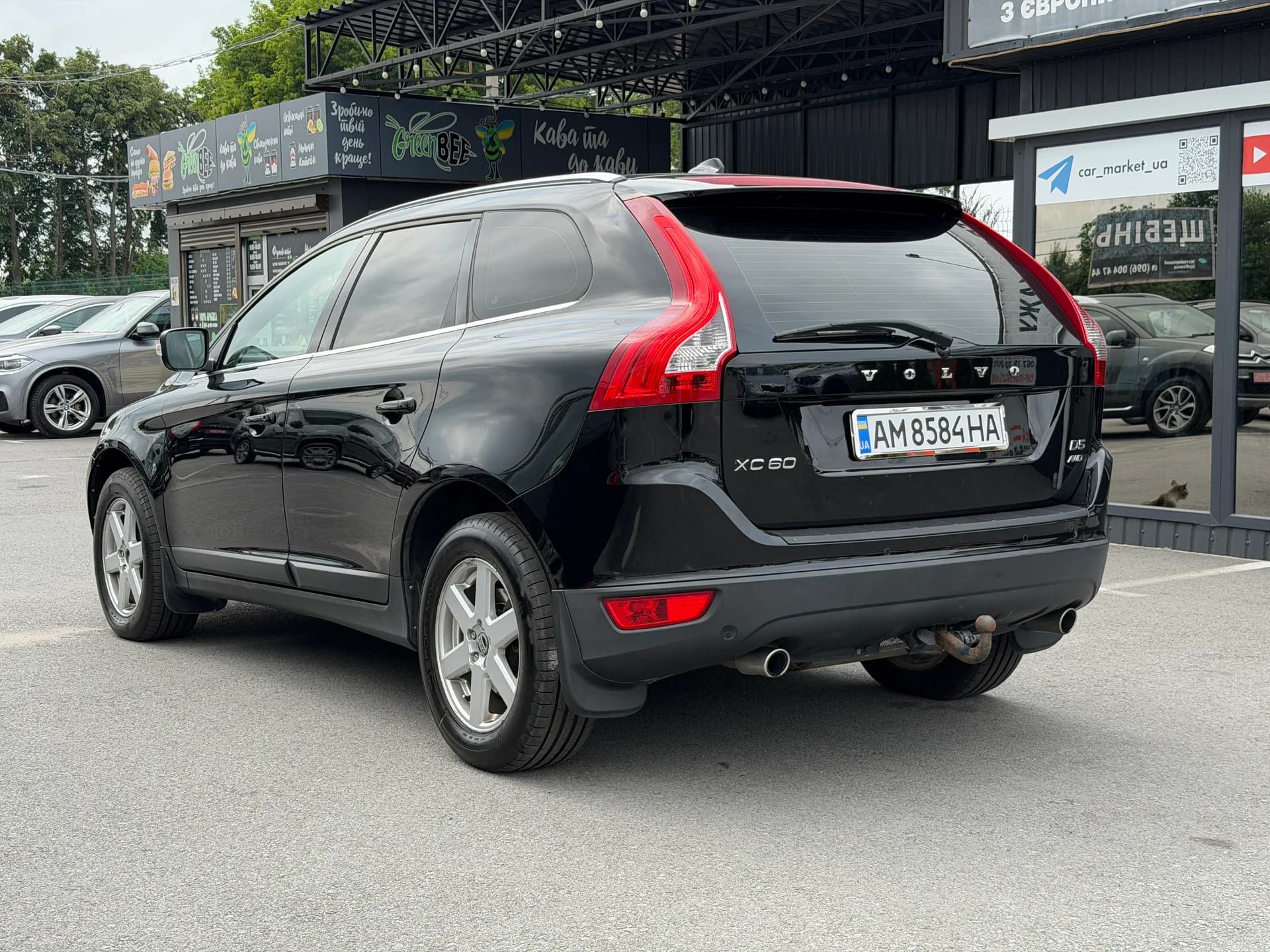 Volvo XC60 — фото 4
