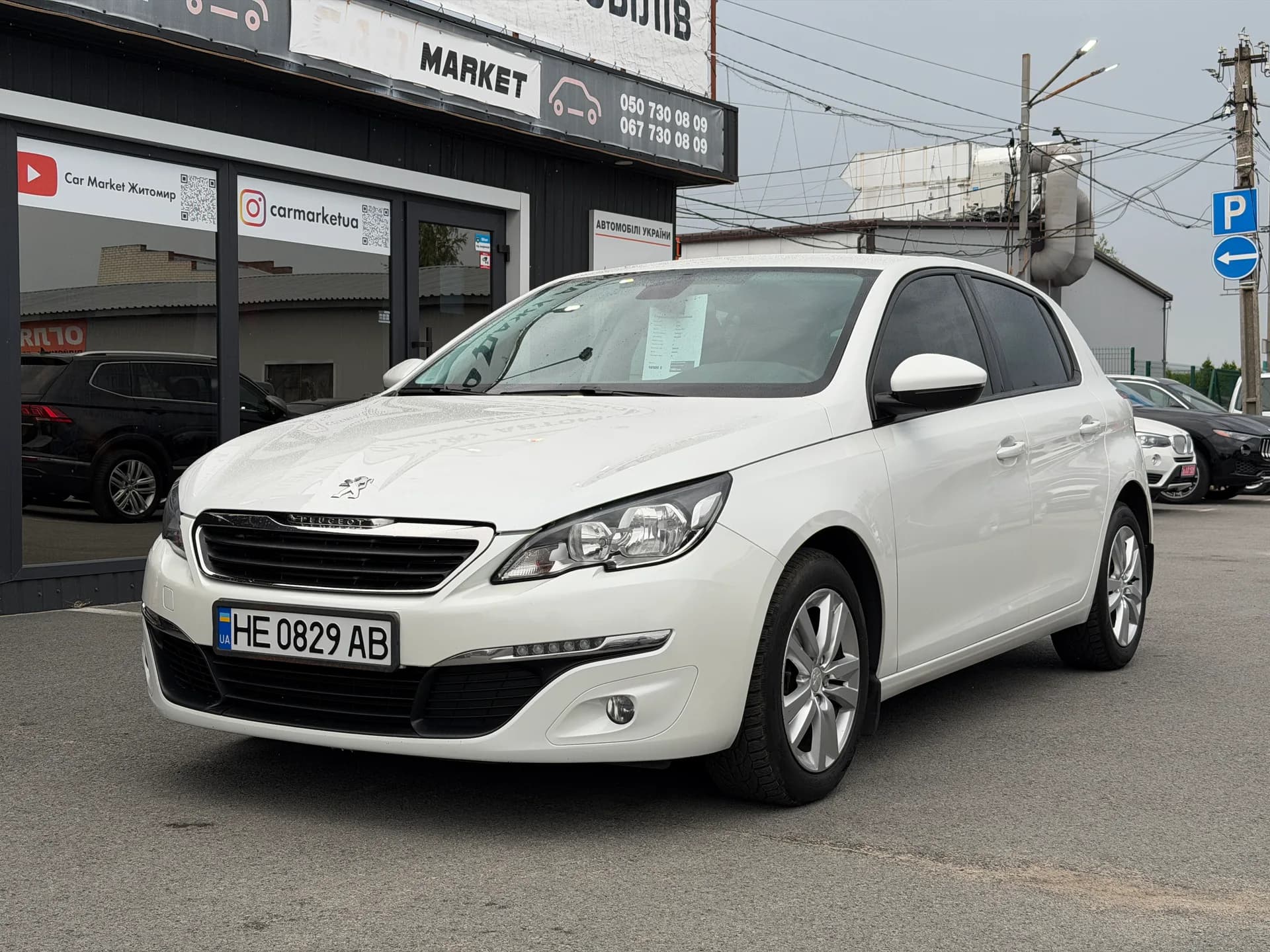Peugeot 308 — фото 1