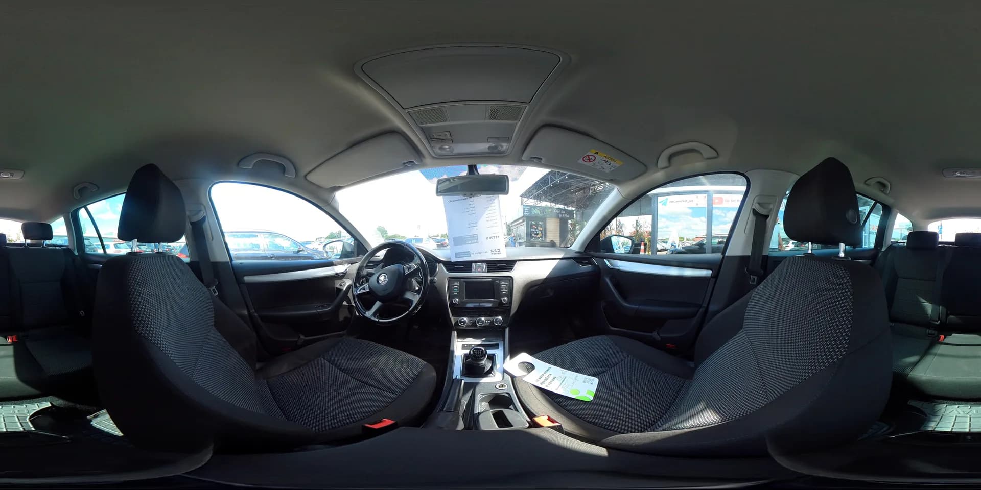 Skoda Octavia — 360°