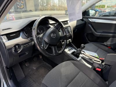 Skoda Octavia — фото 5