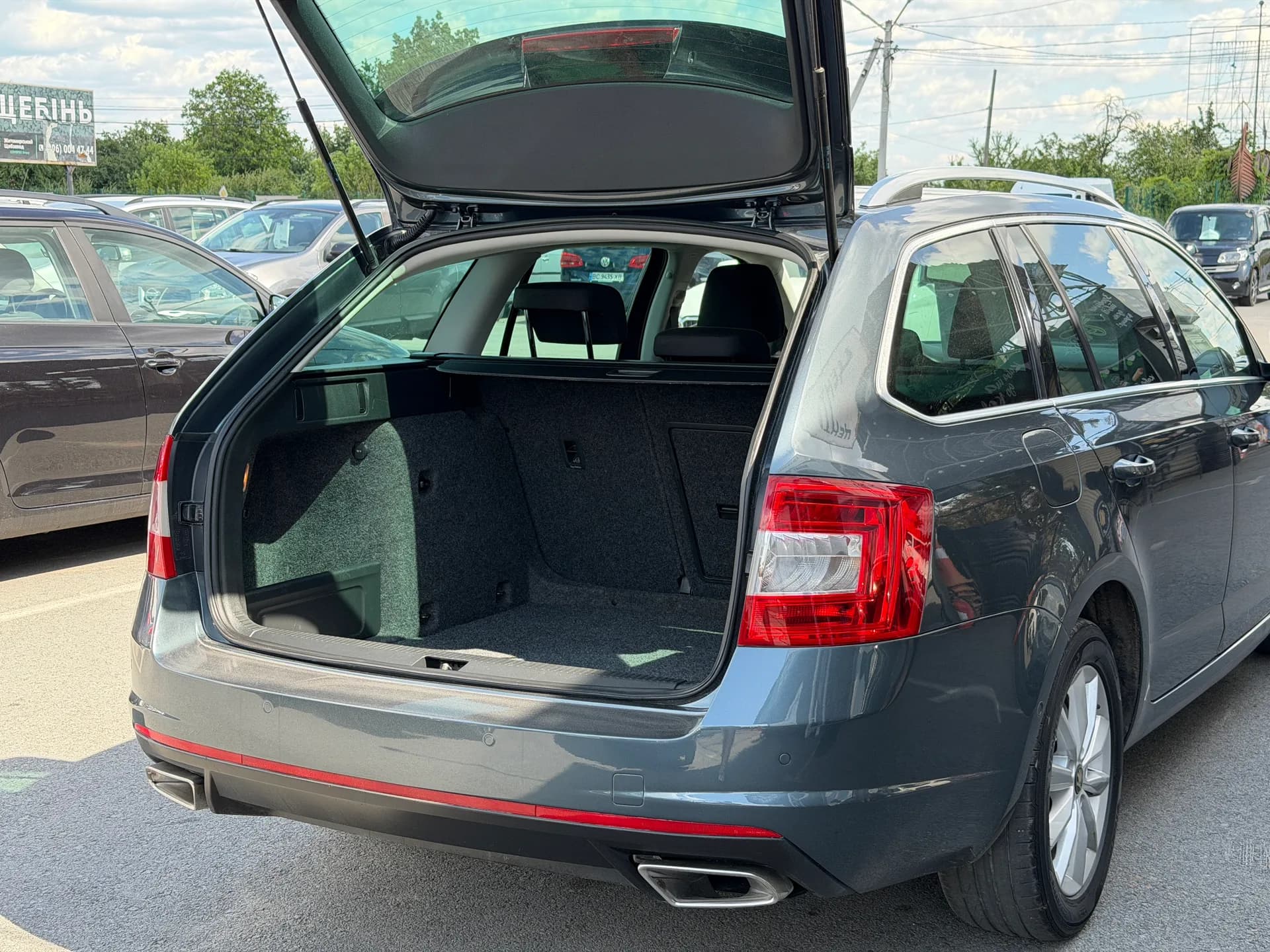 Skoda Octavia — фото 8