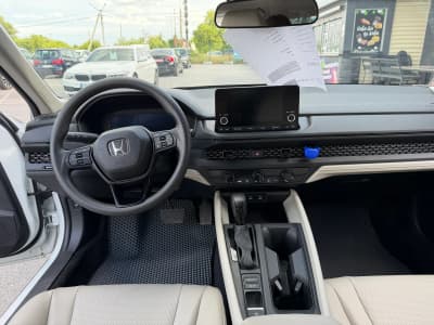 Honda Accord — фото 6