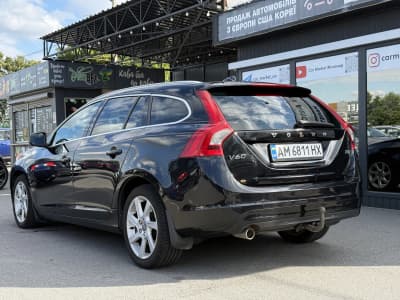 Volvo V60 — фото 4