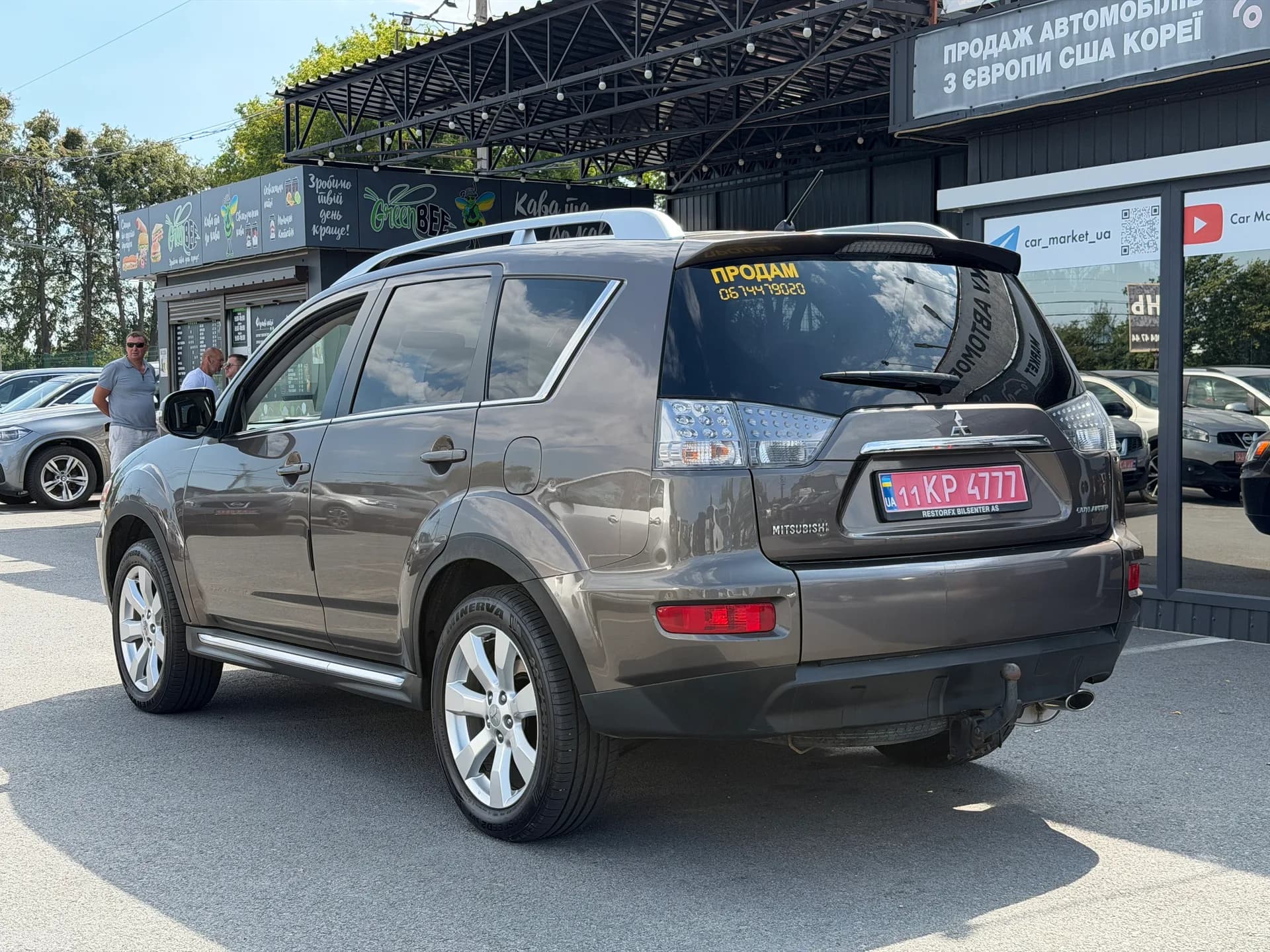 Mitsubishi Outlander XL — фото 4