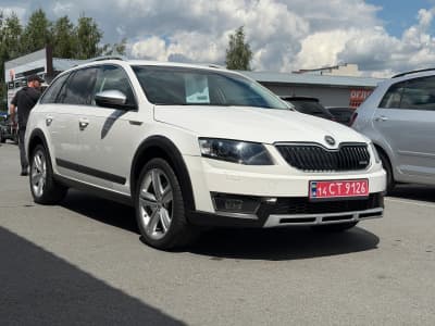 Skoda Octavia Scout — фото 2